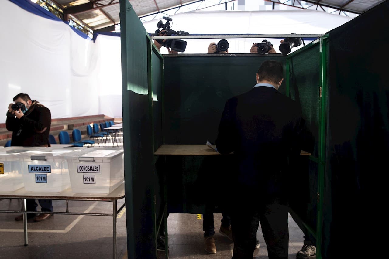 En elecciones del domingo se medirá el impacto del "Caso Monsalve" para el Gobierno chileno