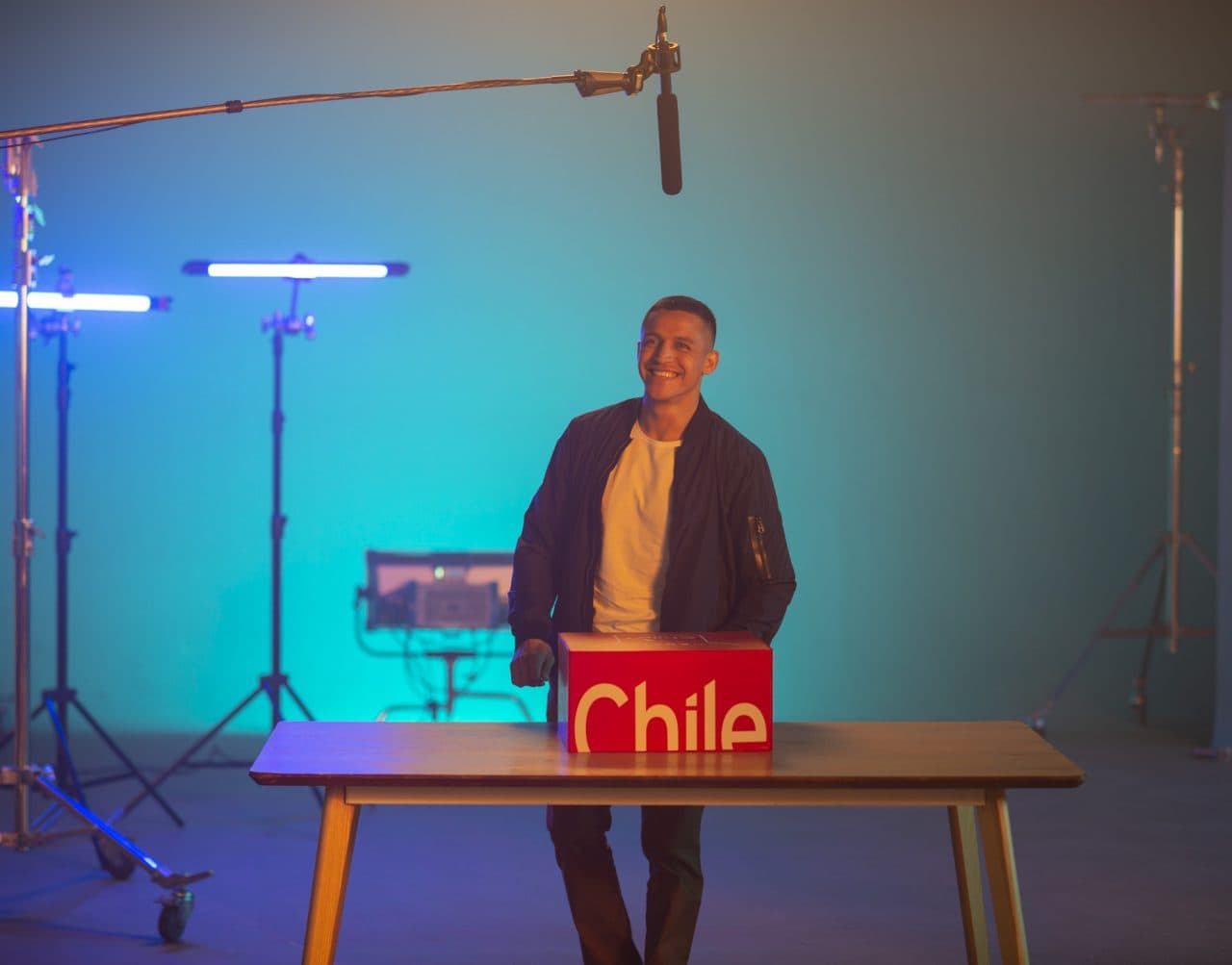 Alexis Sánchez es el nuevo rostro de ProChile para incentivar exportaciones chilenas