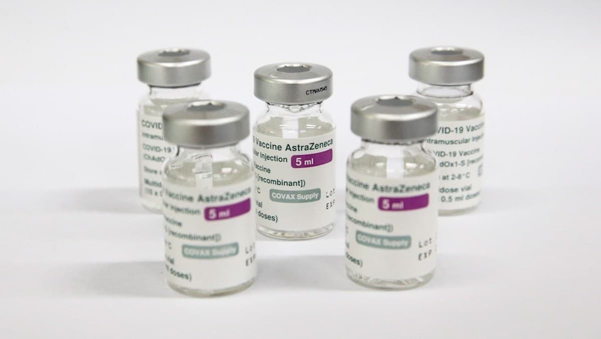 Chile suspendió uso de vacuna AstraZeneca tras reporte de trombosis