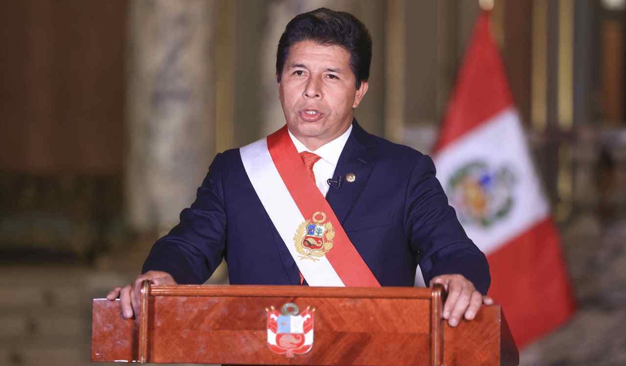 Exprimera ministra de Perú es detenida en investigación por golpe de Estado de Castillo