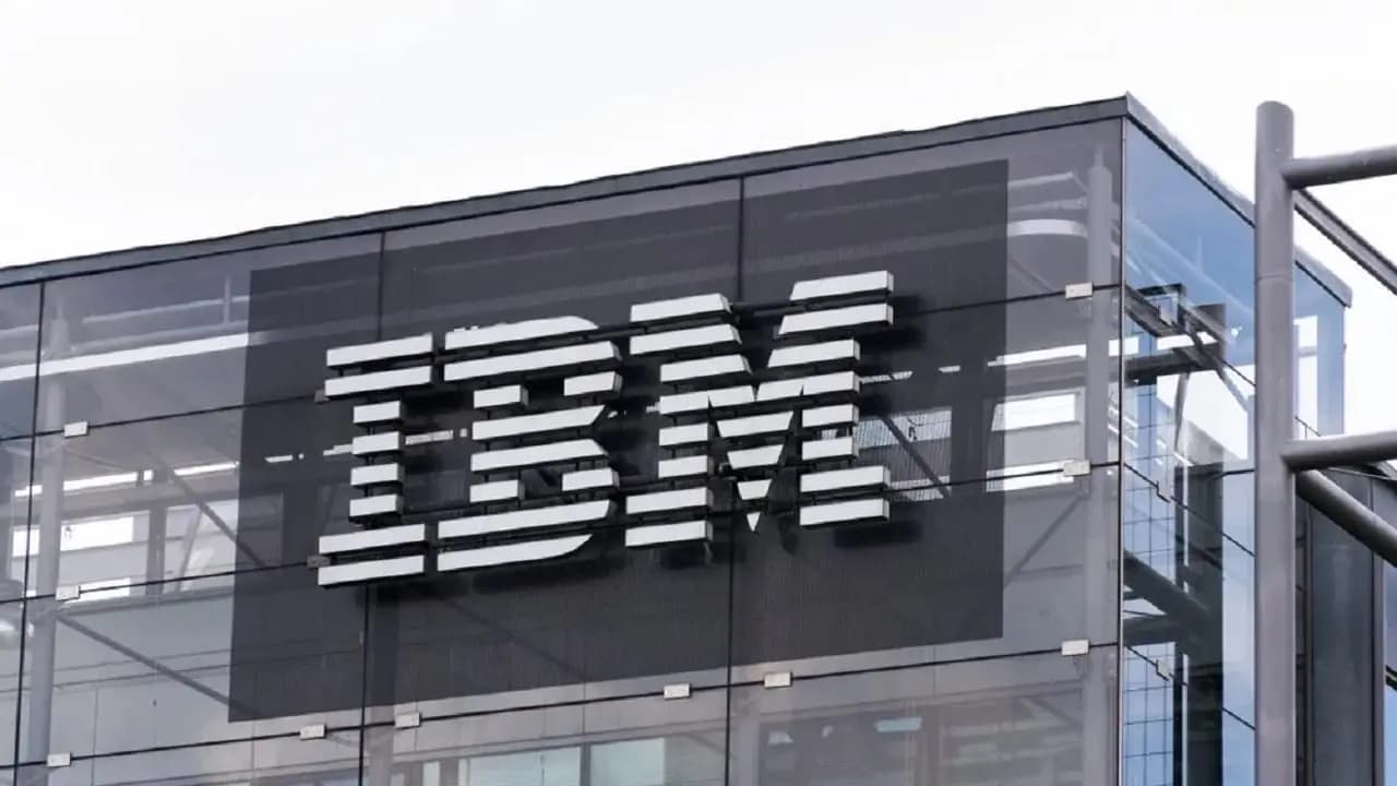 IBM dejará de contratar humanos para trabajos que pueda realizar la inteligencia artificial