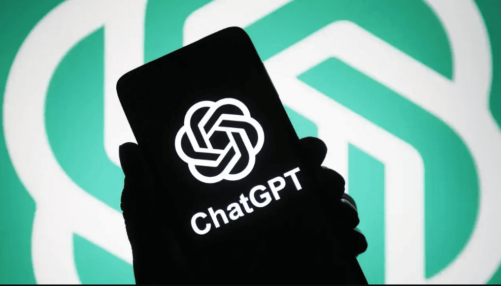 ChatGPT lanza su primera aplicación móvil, disponible para iPhones