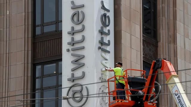 Musk justifica cambio de nombre de Twitter a X y dice que avanza en la ‘app de todo’