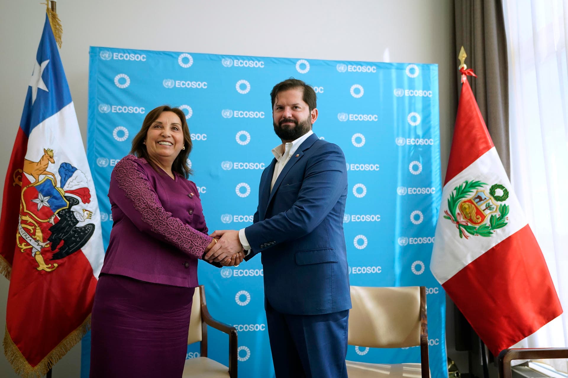 Boric y Boluarte se reúnen en Nueva York para revisar relaciones bilaterales Chile-Perú