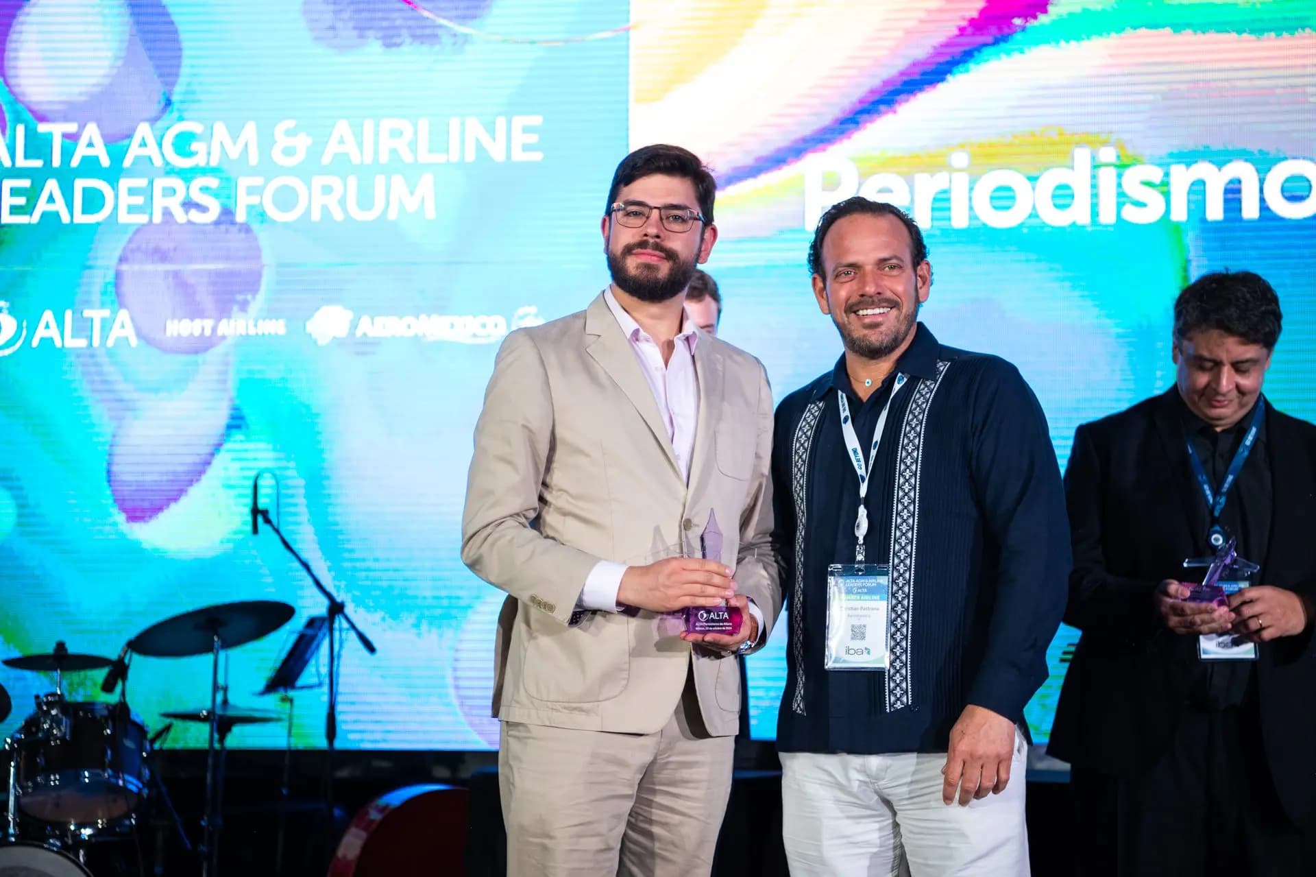 Forbes gana el premio de periodismo de ALTA: Periodismo de Altura