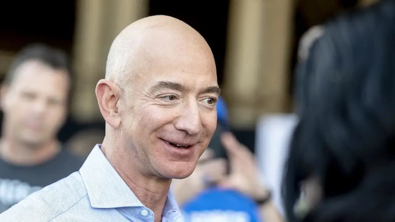 Jeff Bezos vendió 50 millones de acciones de Amazon: ¿Qué significa para los inversionistas?