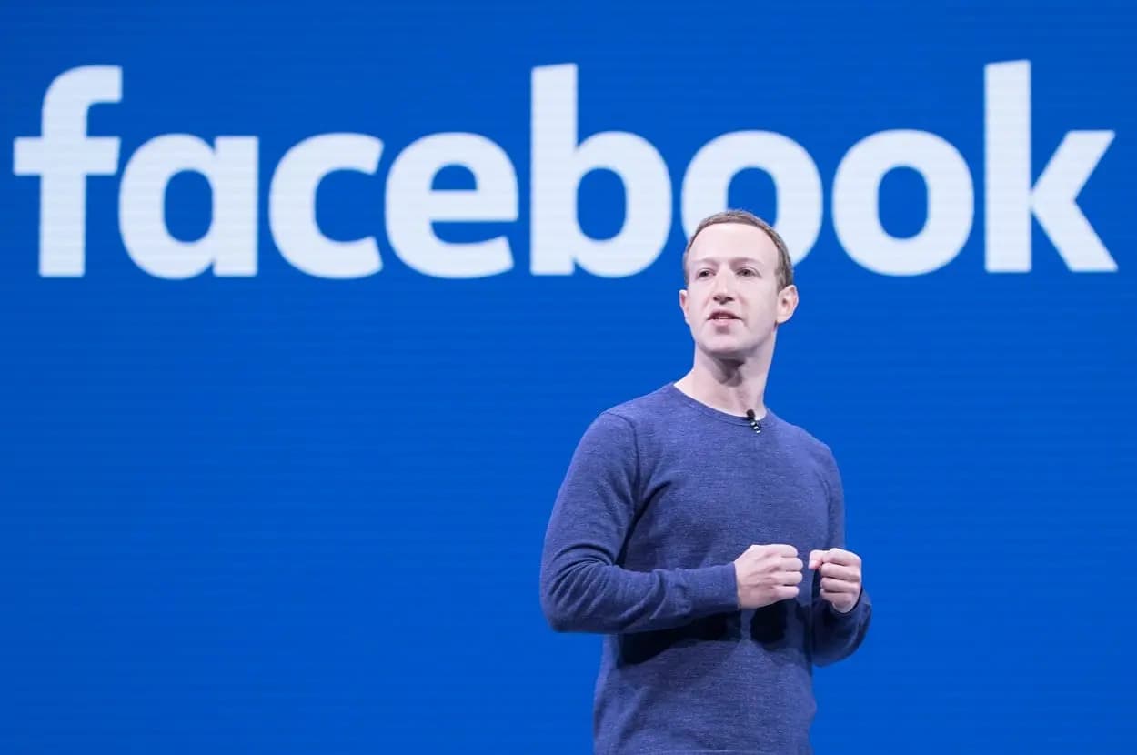 Facebook: 20 años de esperanza, control y venta de datos