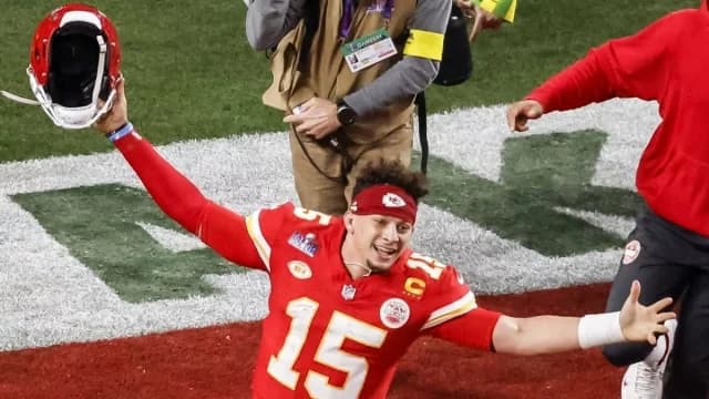 Kansas City Chiefs derrotan a San Francisco 49ers 25-22 en tiempo extra para ganar el Super Bowl LVIII