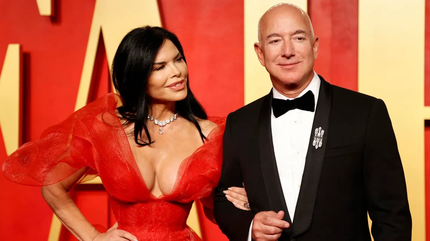Jeff Bezos se une a Bernard Arnault, la persona más rica del mundo, en el club de los 200.000 millones de dólares