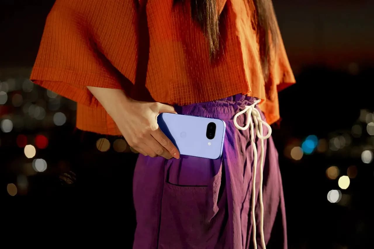 Google lanzó teléfono de gama baja que busca ser un “excelente primer teléfono” para niños