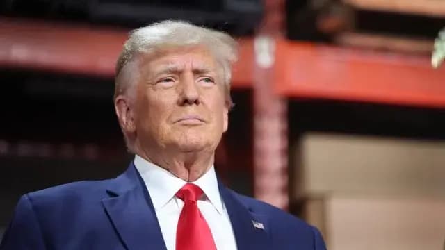 Donald Trump: ‘Yo dirijo el país y el mundo’