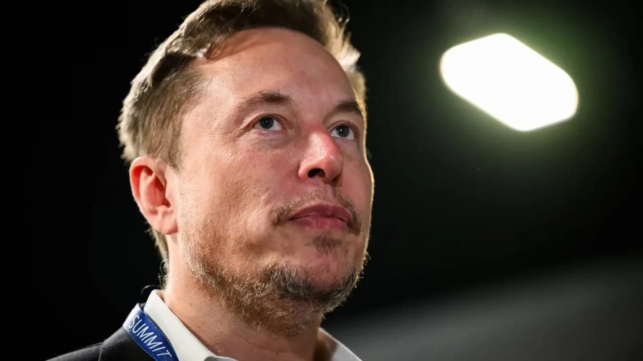 Grupo de conductores de Tesla demanda a Musk por presuntos daños causados por sus comportamientos