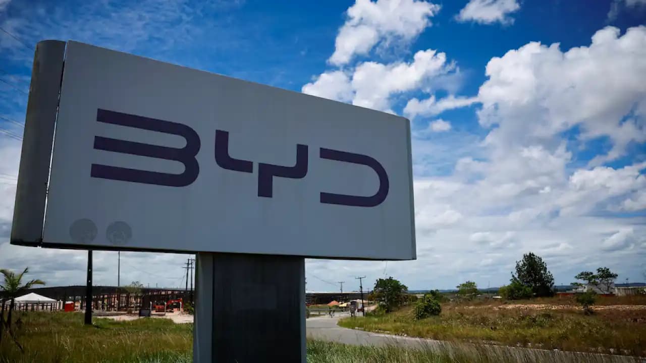 Producción de BYD cae por segundo mes consecutivo tras 5 años que no pasaba
