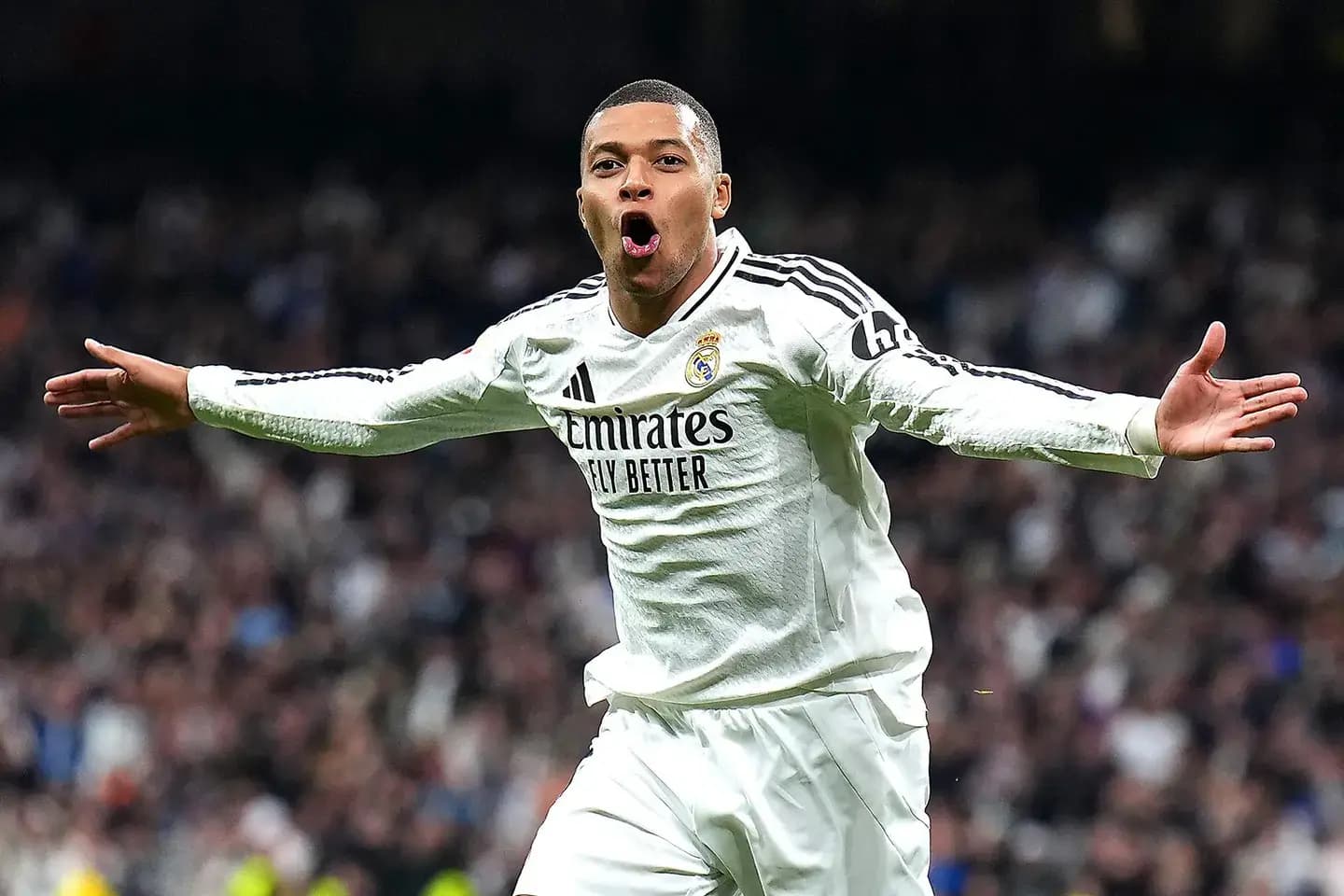 Mbappé llega a los 400 goles más joven que Messi y Cristiano Ronaldo