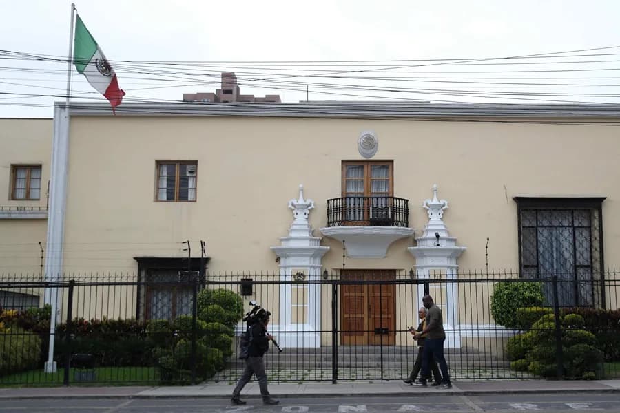 Perú y México: escalada de tensiones diplomáticas durante tres años hasta la ruptura total