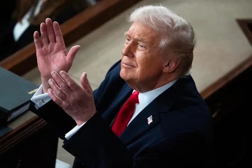 Trump presume precios bajos de la gasolina, pero la realidad es otra