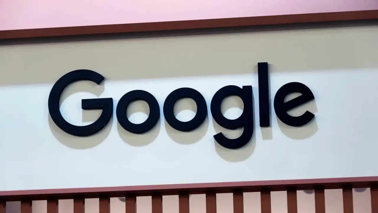 Alphabet supera las expectativas de ganancias y sus ingresos anuales superan los 400.000 millones de dólares por primera vez