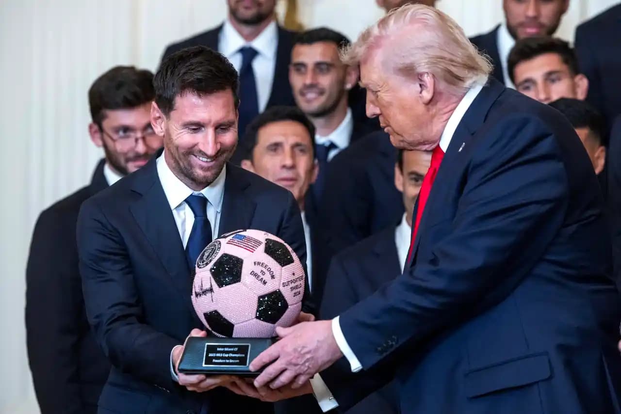 Trump cree que Messi es mejor que Pelé