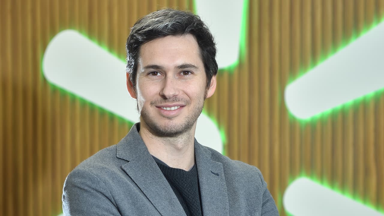 Chile es el laboratorio de IA a escala global de esta gigante de supermercados que ahora se transforma en una tecnológica