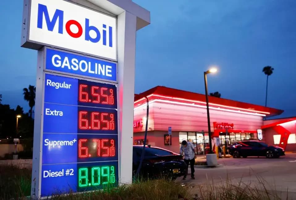 Inflación de EE.UU. se acercó a su nivel más alto en tres años en abril, mientras los precios de la energía se dispararon