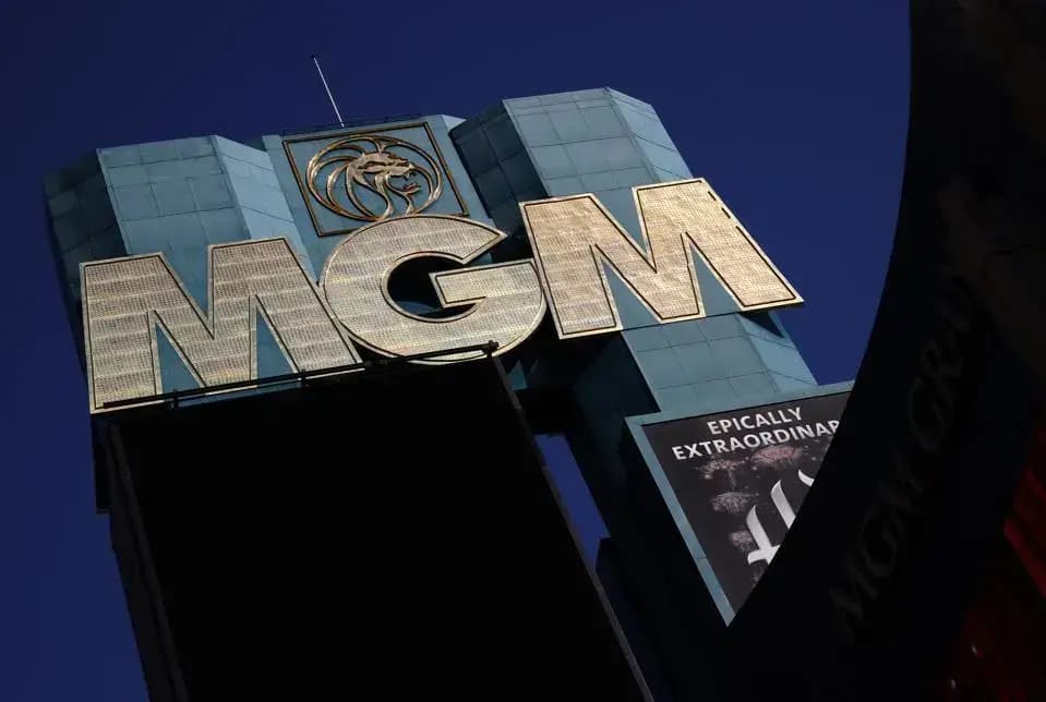 El multimillonario Barry Diller quiere comprar MGM Resorts por US$18.000 millones, dice reporte