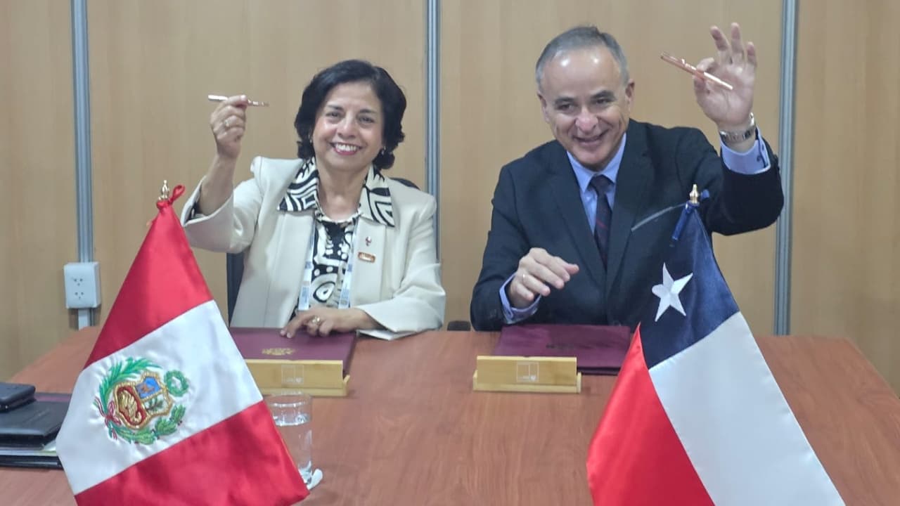 Chile y Perú firman memorándum para la cooperación minera