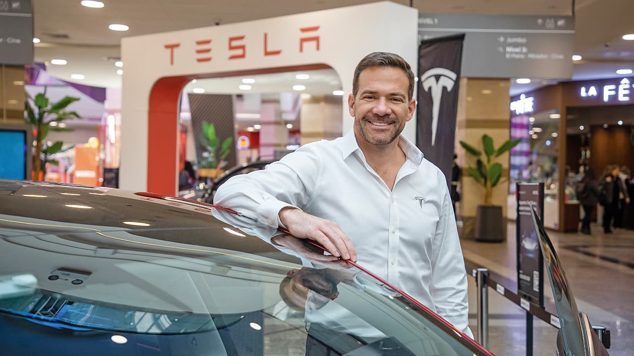 Tesla abrirá un nuevo taller en Chile y desplegará una red de carga a nivel nacional