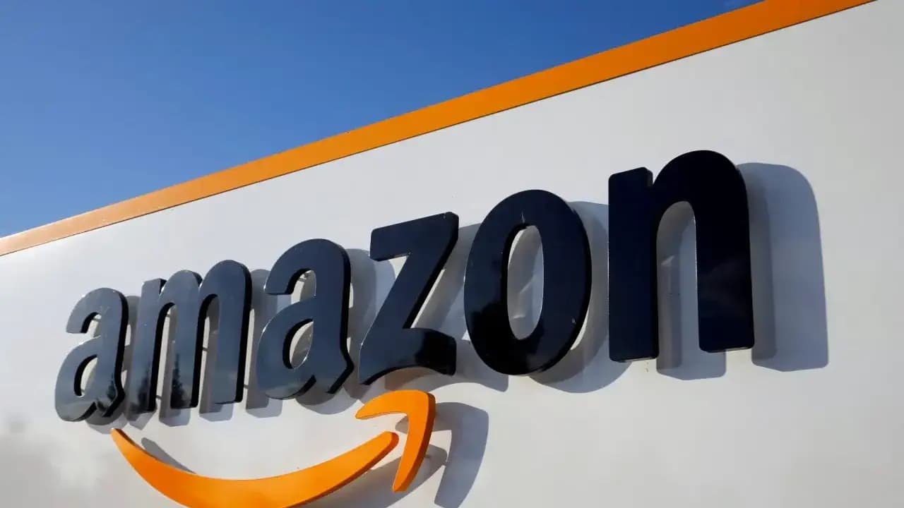 Amazon planea su regreso al mercado de los smartphones más de una década después del fracaso del Fire Phone